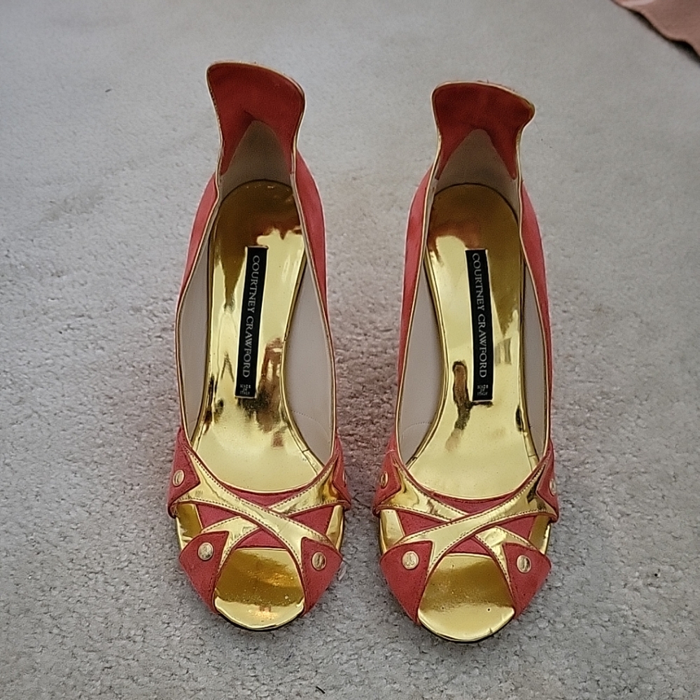 Vtg COURTNEY CRAWFORD Suede Leather Coral Open Toe Pumps Heels 37.5